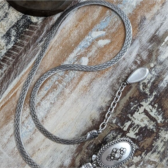 Brighton Retired Galadriel Chain Belt, Silver Plated, Size Small Women main image 11